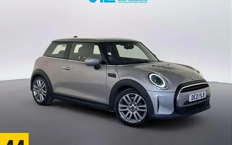 Used Mini Cooper Exclusive 136 HP (100 kW) 2022 Hatchback