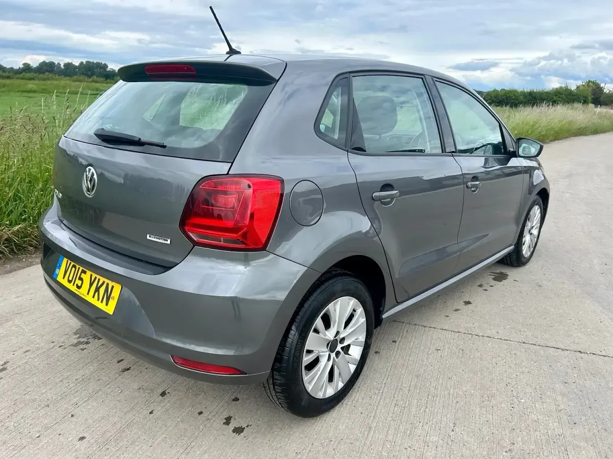Used VW Polo SE 75 HP (55 kW) 2015 Grey Hatchback