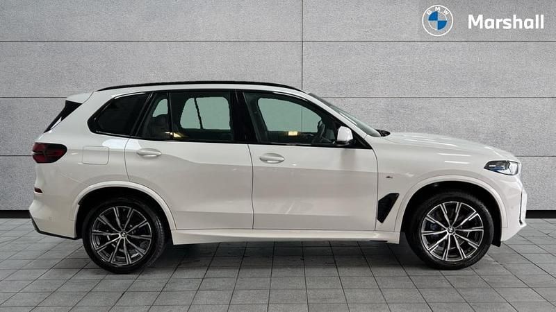 Used BMW X5 M Sport 298 HP (219 kW) 2025 White SUV
