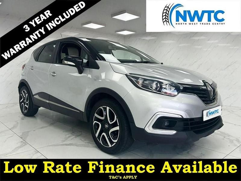 Silver Used 2018 Renault Captur Iconic SUV | £7,695 (Fair price) - Image 1/4