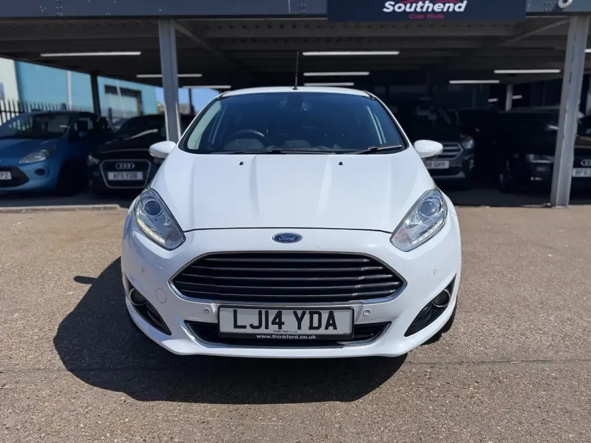 Usado Ford Fiesta Titanium X 2014 Branco Citadino
