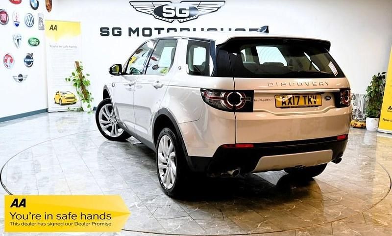 Used Land Rover Discovery Sport HSE Luxury 180 HP (132 kW) 2017 Gold SUV