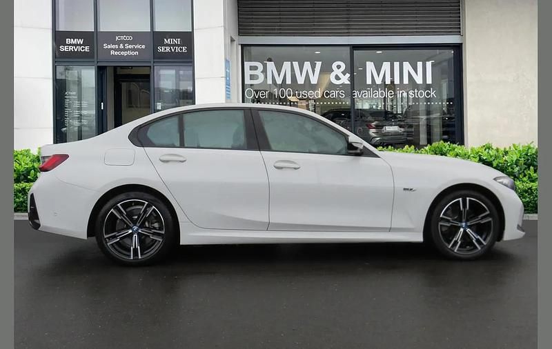 Used BMW 330e M Sport 288 HP (211 kW) 2022 White Sedan