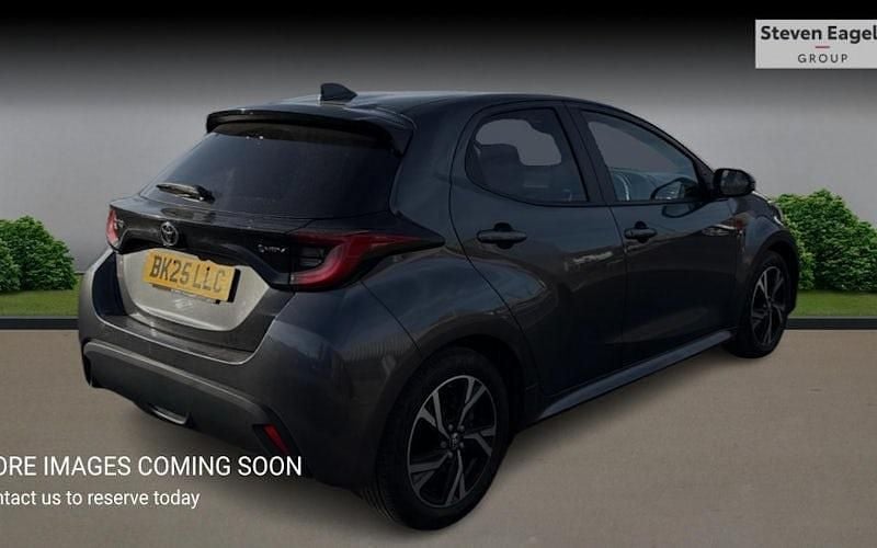 Used Toyota Yaris Hybrid Design 116 HP (85 kW) 2026 Hatchback