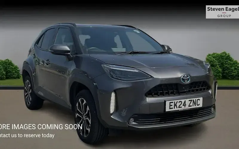 Used Toyota Yaris Hybrid Design 116 HP (85 kW) 2026 Estate