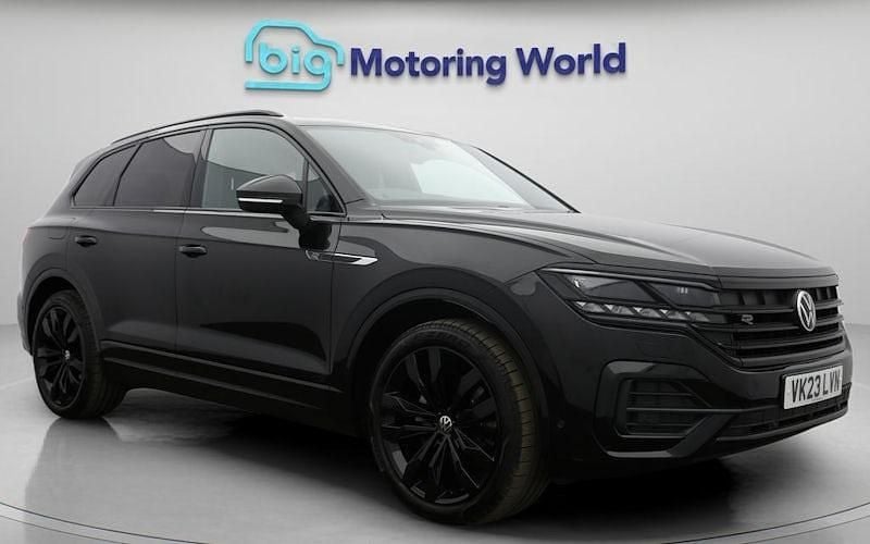 Used 2023 VW Touareg Black Edition SUV | £40,800 (Fair price) - Image 1/4