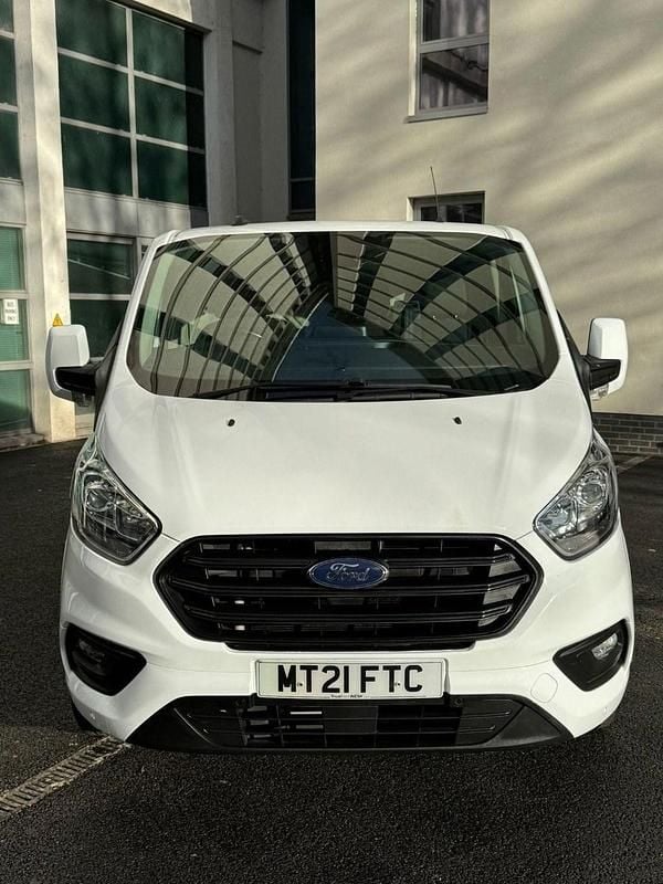 Used Ford Transit Custom Trend 2021 White Van