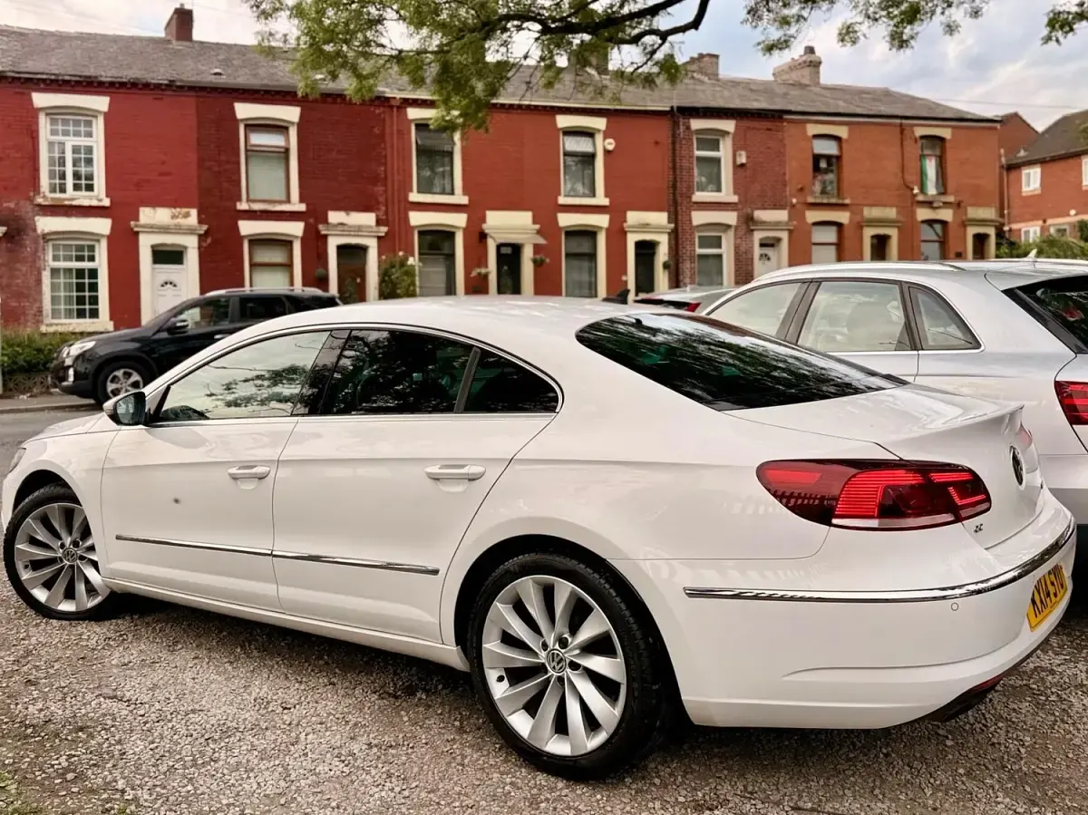 Used VW CC GT 2014 White Sedan