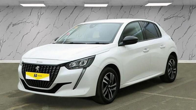 Used Peugeot 208 Allure+ 100 HP (73 kW) 2023 White Hatchback