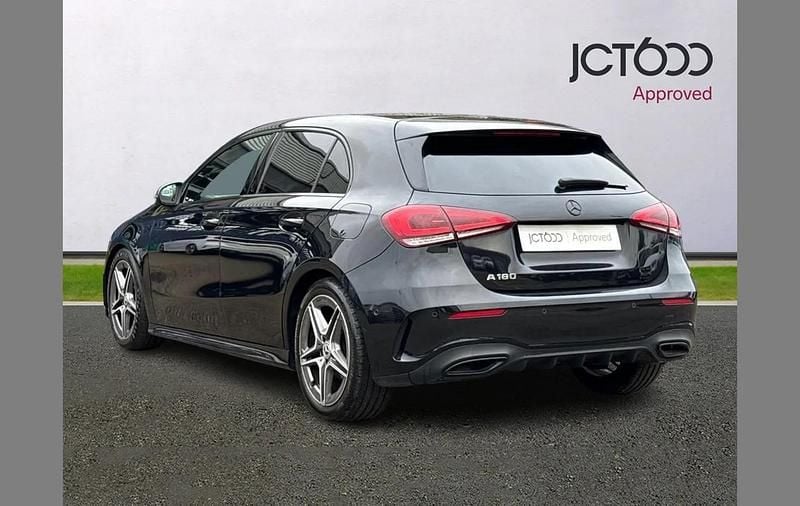 Used Mercedes A180 Executive 134 HP (98 kW) 2021 Black Hatchback