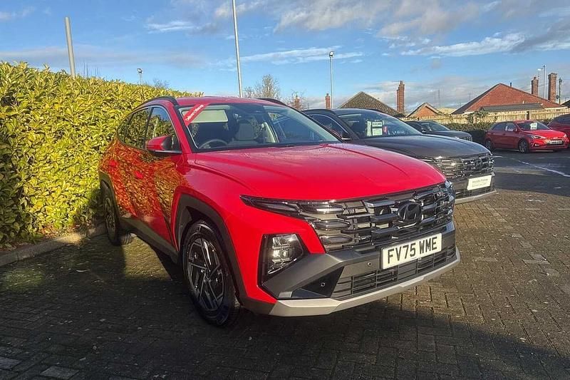 Red New 2025 Hyundai Tucson Advanced SUV | £27,999 (Fair price) - Image 1/4