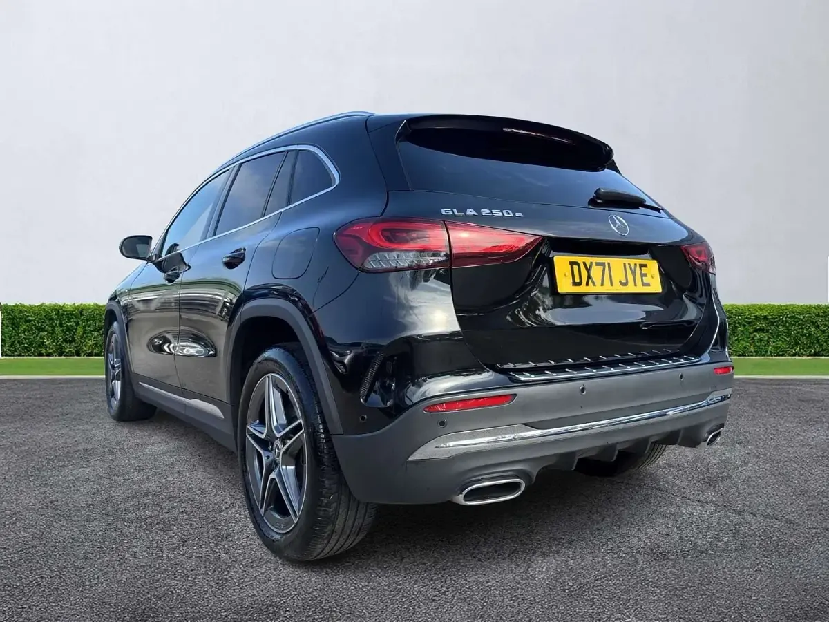 Used Mercedes GLA250 Exclusive 2021 Black SUV