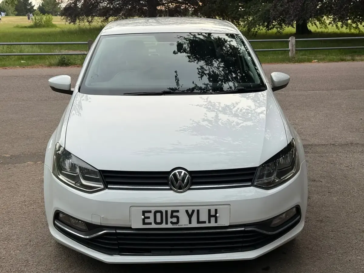 Used VW Polo SE 60 HP (44 kW) 2015 White Hatchback