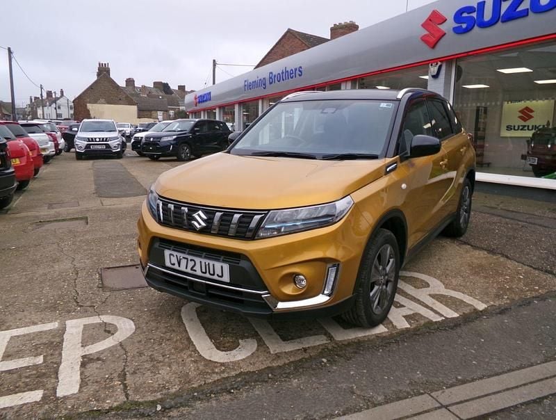 Used Suzuki Vitara SZ-T 2023 Gold/black two tone SUV