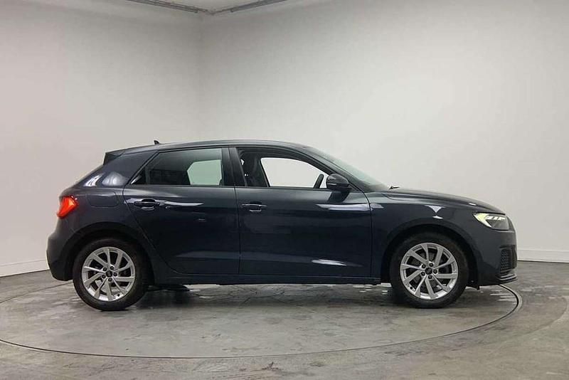 Used Audi A1 Sport 113 HP (83 kW) 2025 Grey SUV