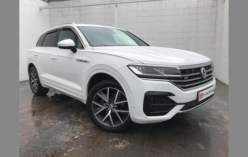 Used VW Touareg R-line 281 HP (206 kW) 2019 White SUV