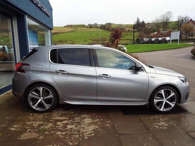 Used Peugeot 308 GT-line 129 HP (94 kW) 2019 Grey Hatchback