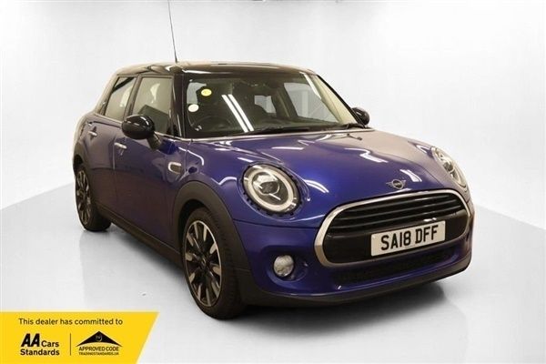 Blue Used 2018 Mini Cooper Hatch Hatchback | £9,650 (Fair price) - Image 1/1