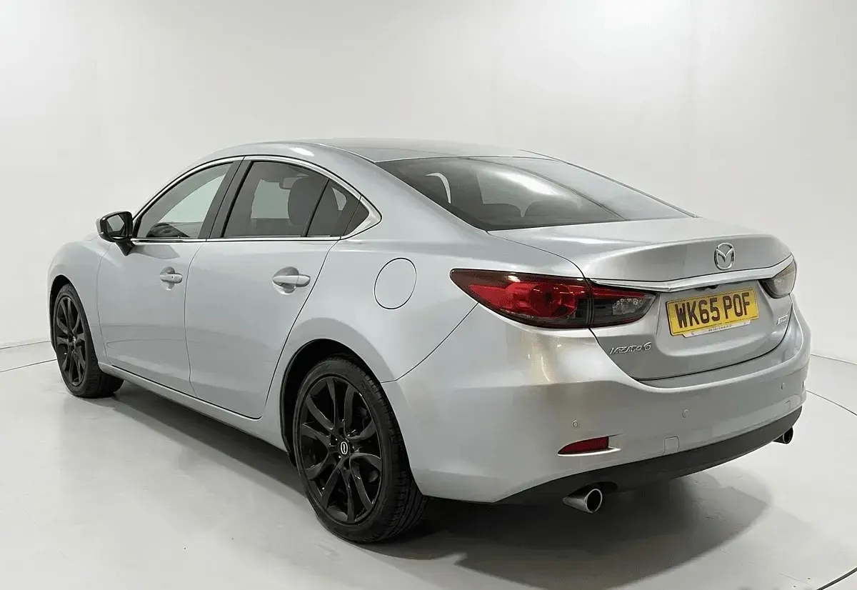 Second-hand Mazda 6 Inclusive 150 CP (110 kW) 2015 Argintiu Berlinǎ