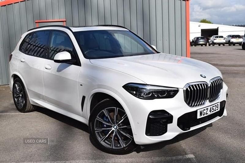 White Used 2022 BMW X5 M Sport SUV | £46,995 (Super price) - Image 1/1