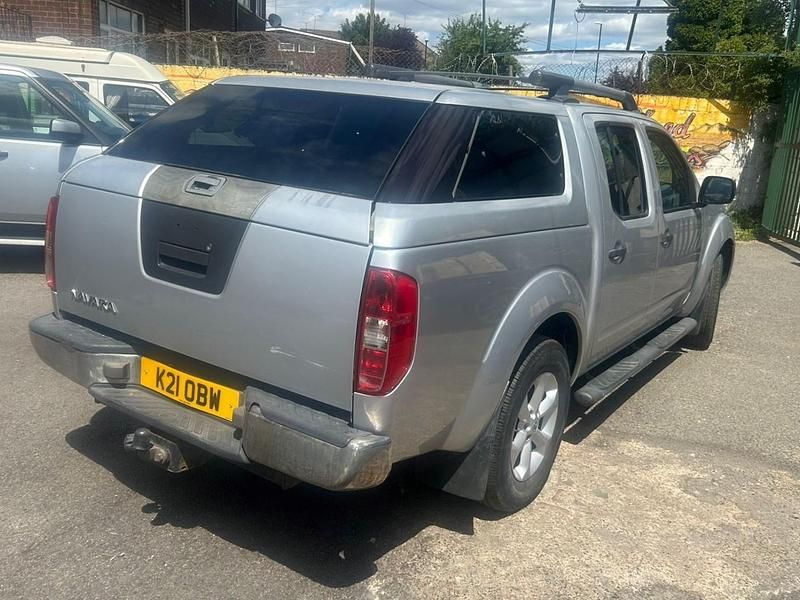 Used Nissan Navara Tekna 2010 Silver Pickup