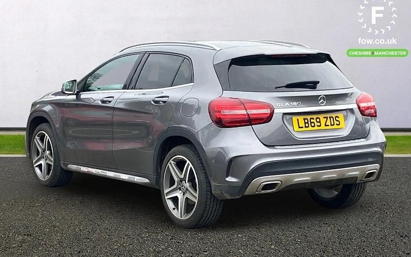 Used Mercedes GLA180 AMG line 122 HP (89 kW) 2019 Grey SUV