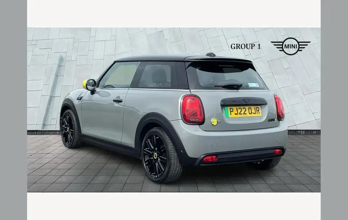 Usado Mini Cooper S Level 2 135 kW (184 HP) 2022 Cinzento Citadino