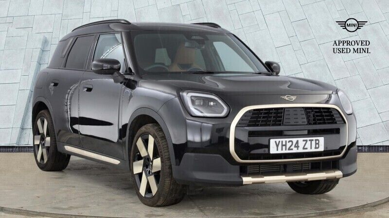 Black Used 2024 Mini Countryman SUV | £31,890 (Fair price) - Image 1/4