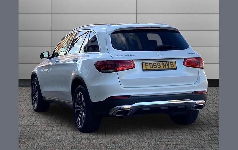 Used Mercedes GLC220 191 HP (140 kW) 2019 White SUV