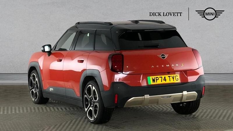 Used Mini Aceman 158 kW (215 HP) 2024 Red SUV