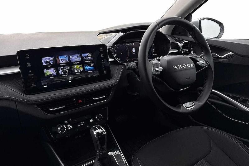 Used Skoda Fabia SE L 113 HP (83 kW) 2025 Brilliant silver metallic Hatchback