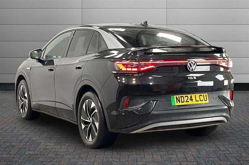 Used VW ID.5 Pro 127 kW (174 HP) 2024 Grenadilla black SUV