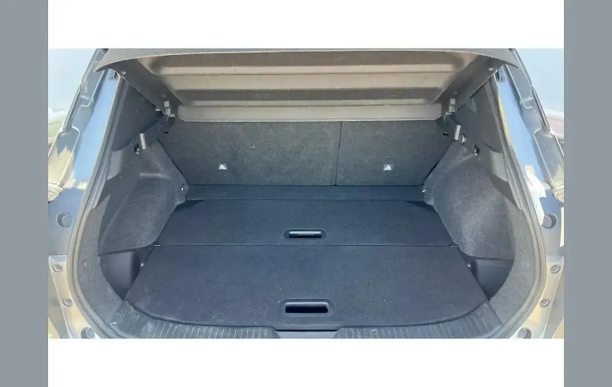 Used Nissan Qashqai N-Connecta 138 HP (101 kW) 2023 Grey SUV