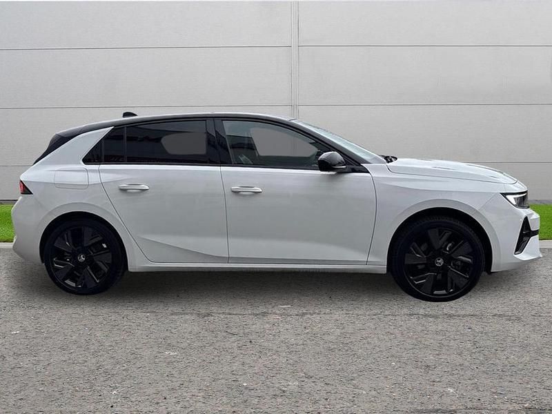 Usado Vauxhall Astra 113 kW (154 CV) 2024 Blanco Utilitario