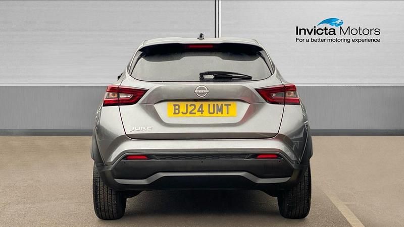 Used Nissan Juke N-Connecta 114 HP (83 kW) 2024 Grey SUV