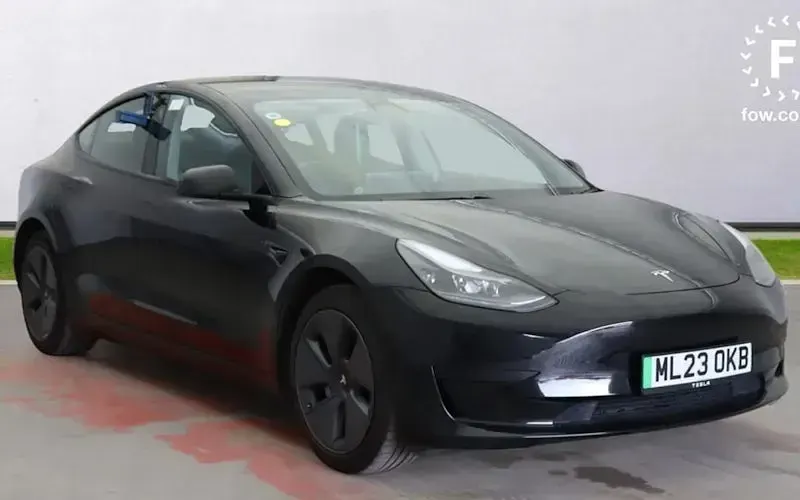 Used Tesla Model 3 Standard Range 180 kW (245 HP) 2023 Sedan