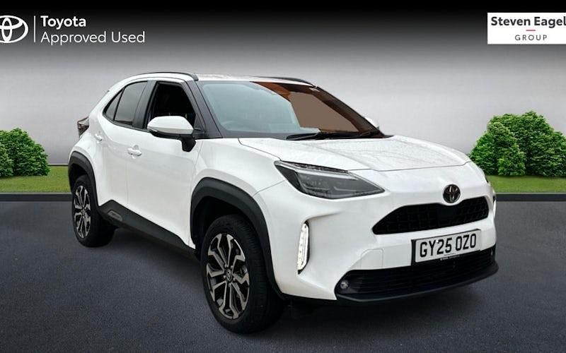 Used Toyota Yaris Hybrid Design 116 HP (85 kW) 2026 Estate