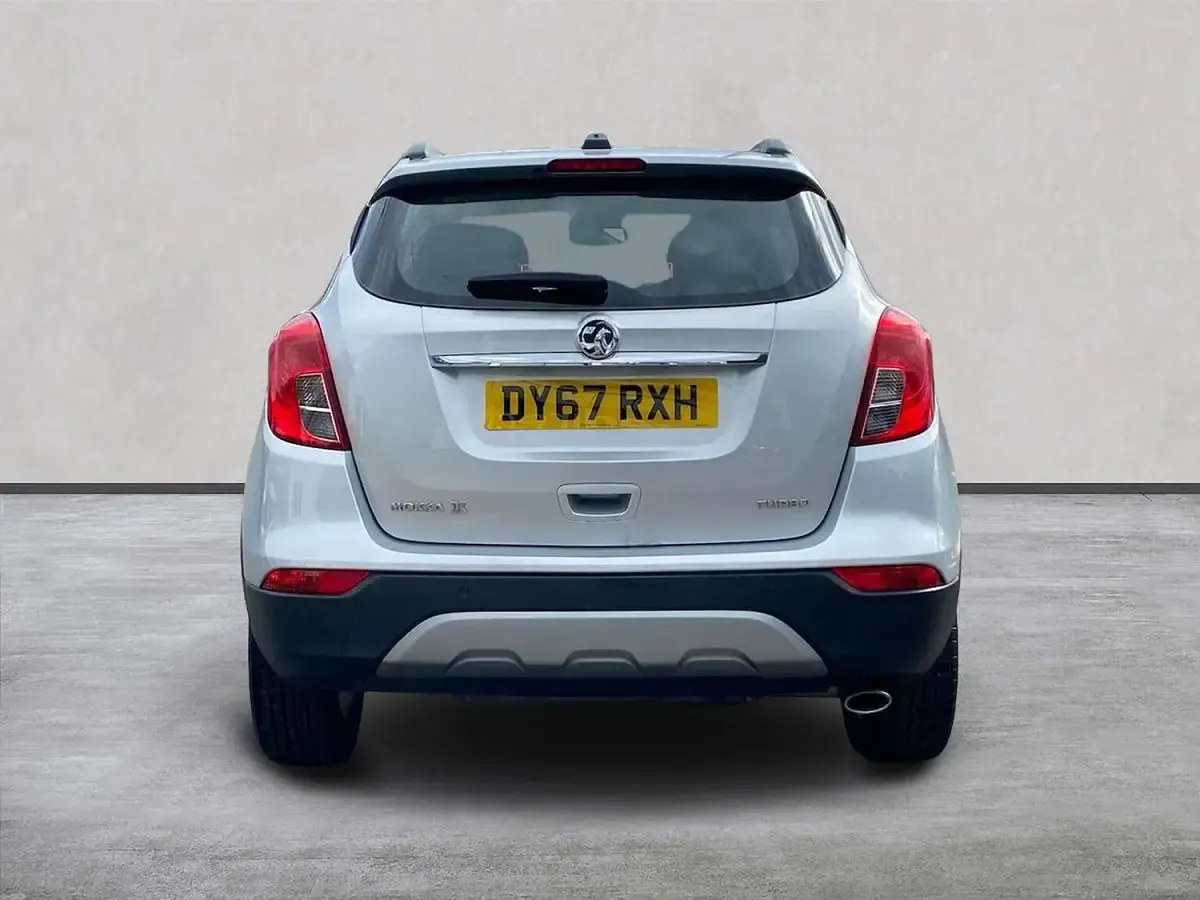 Used Citroën Berlingo 100 HP (73 kW) 2021 White MPV
