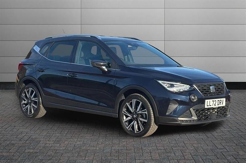 Used Seat Arona FR 110 HP (80 kW) 2022 Magnetic tech grey SUV