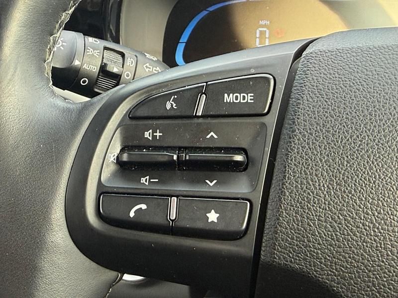 Used Hyundai i10 Premium 2023 Red Hatchback