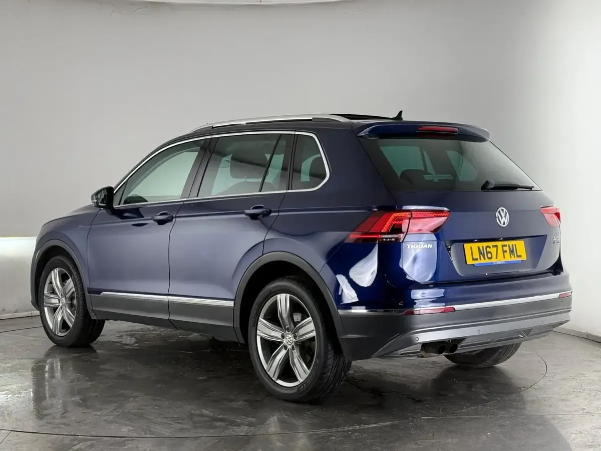 Second-hand VW Tiguan SEL 179 CP (131 kW) 2017 Albastru SUV