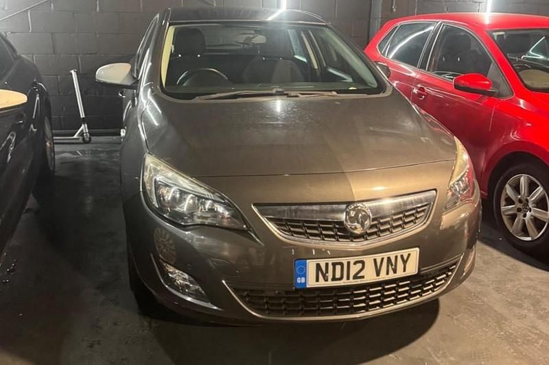 Grey Used 2012 Vauxhall Astra SRi Hatchback | £2,995 (Fair price) - Image 1/1