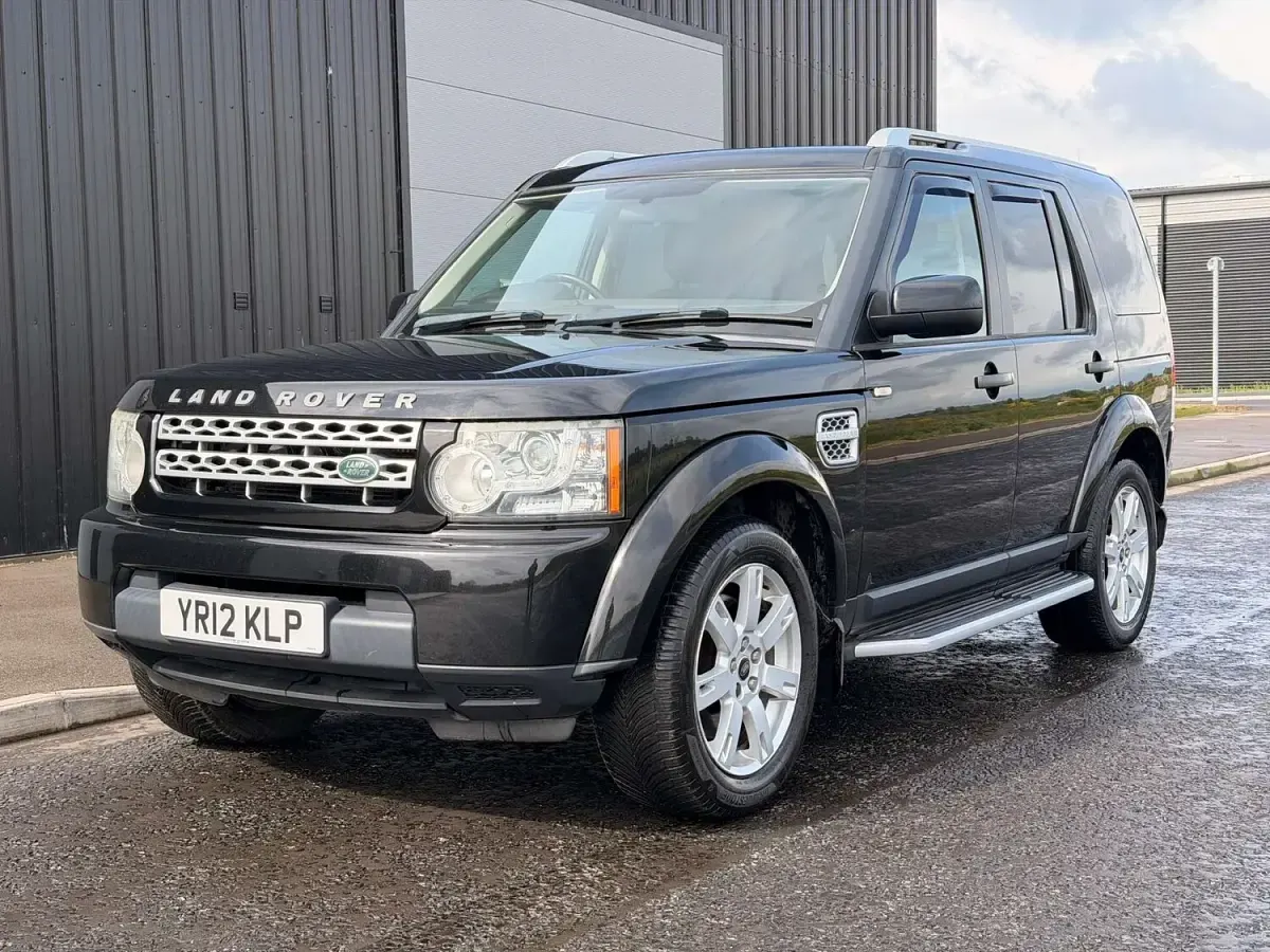 Used Land Rover Discovery 4 255 HP (187 kW) 2012 Black SUV