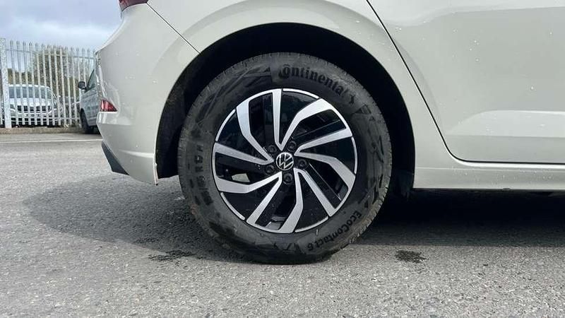 Used VW Polo Life 80 HP (58 kW) 2023 Grey Hatchback