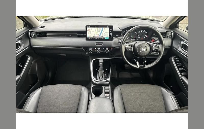 Used Honda HR-V Advance 131 HP (96 kW) 2021 Beige SUV