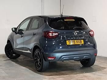 Used Renault Captur Iconic 90 HP (66 kW) 2019 Blue SUV