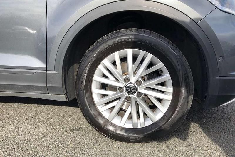 Used VW T-Roc Life 110 HP (80 kW) 2022 Grey SUV