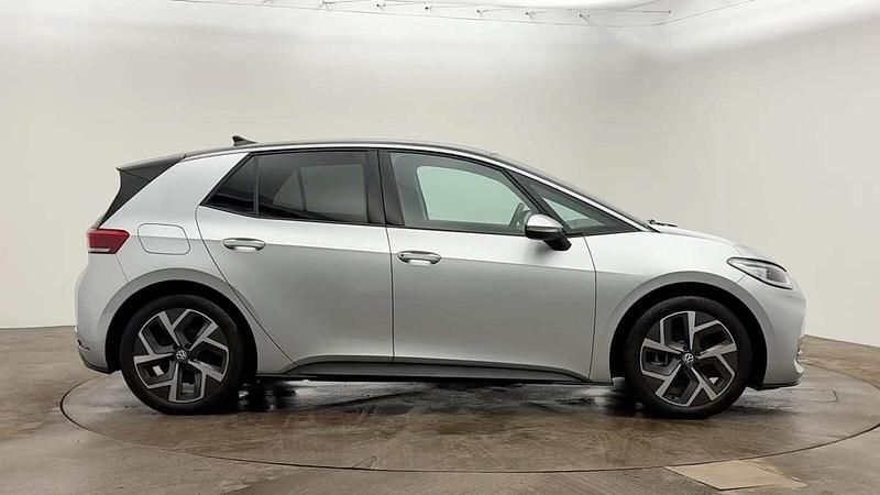 Used VW ID.3 Pro 150 kW (204 HP) 2023 Silver Hatchback