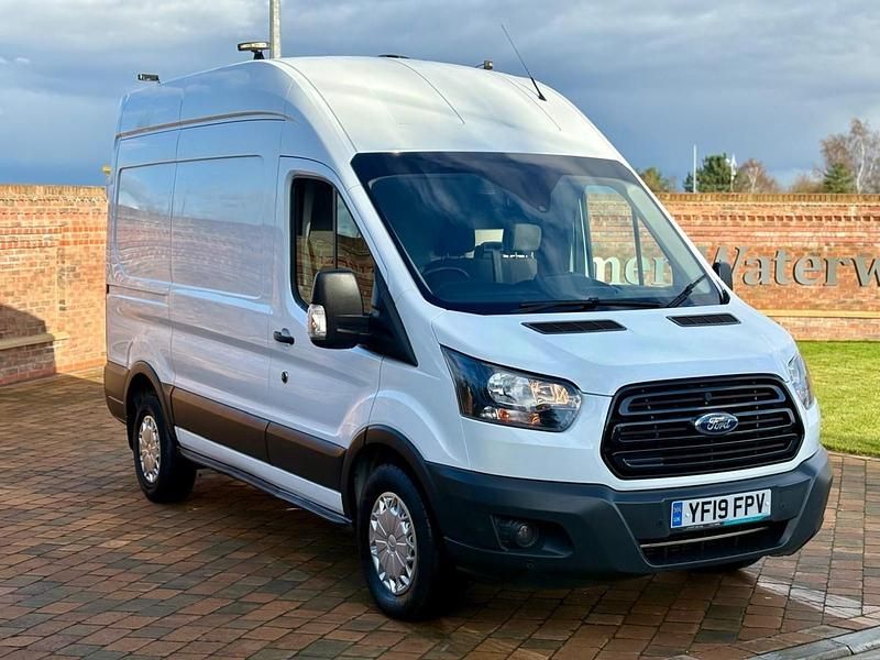 Used Ford Transit 130 HP (95 kW) 2019 White Van