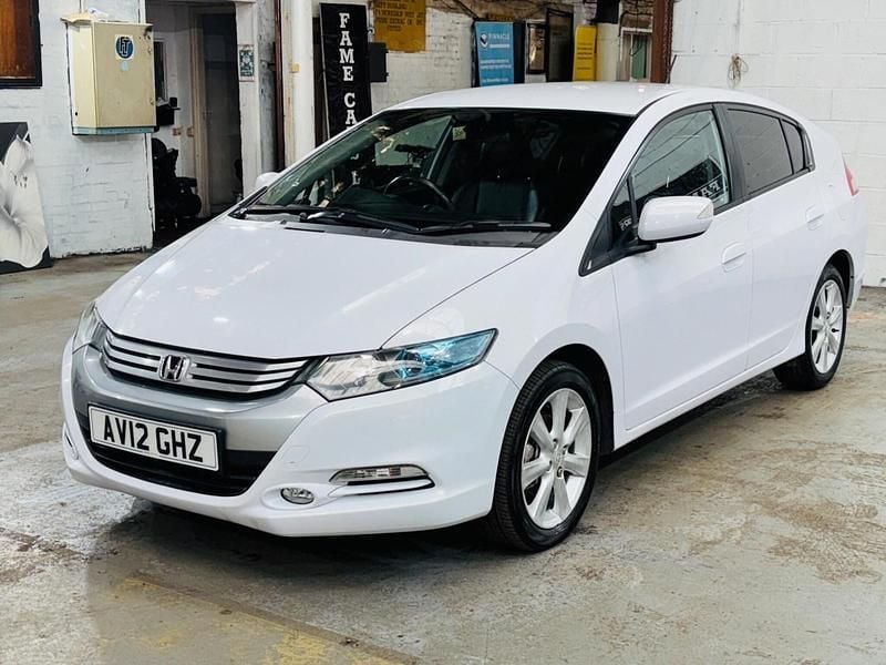 Used Honda Insight Hybrid 102 HP (75 kW) 2012 White Hatchback